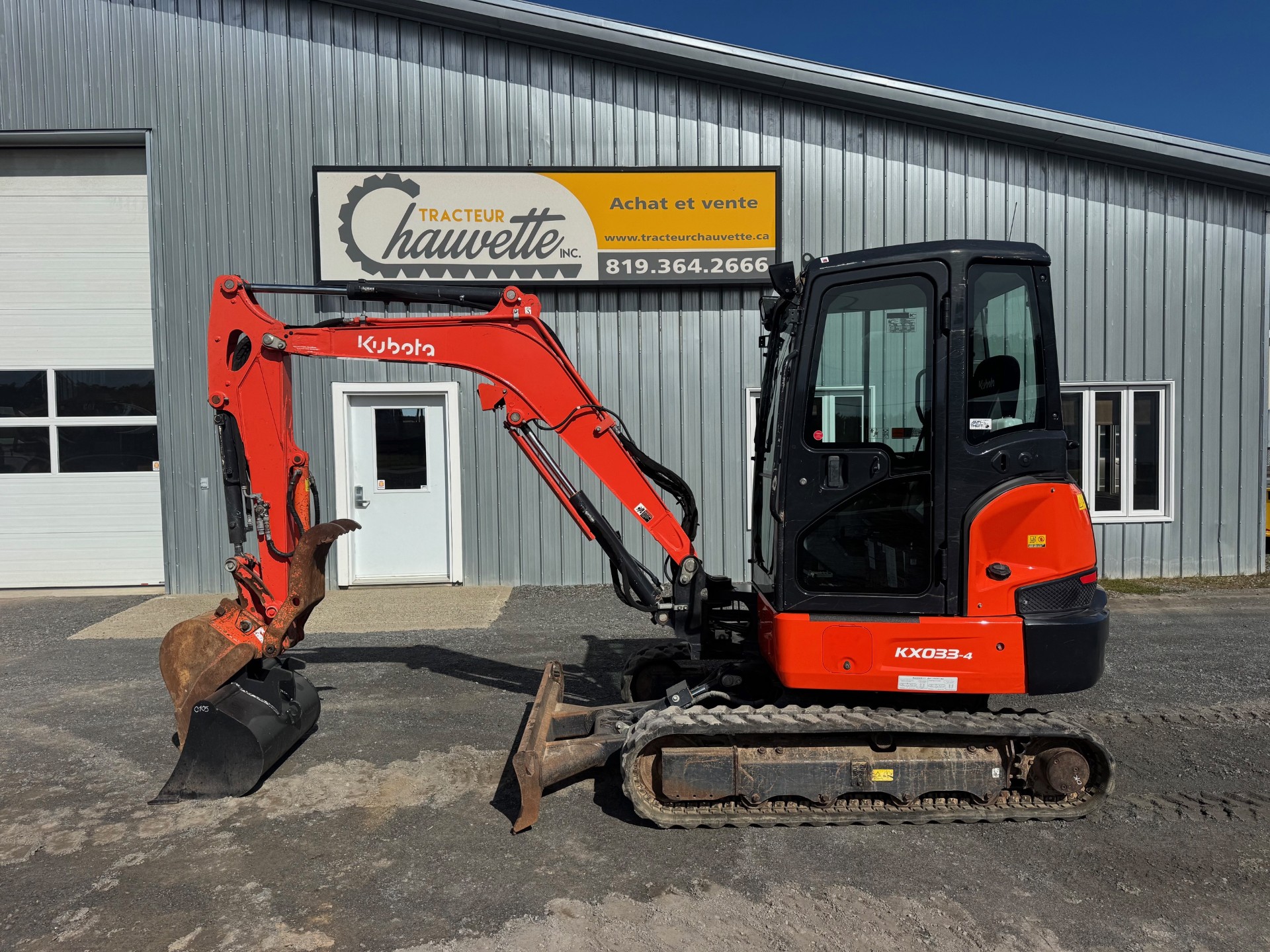 Kubota KX033-4 (1).jpg