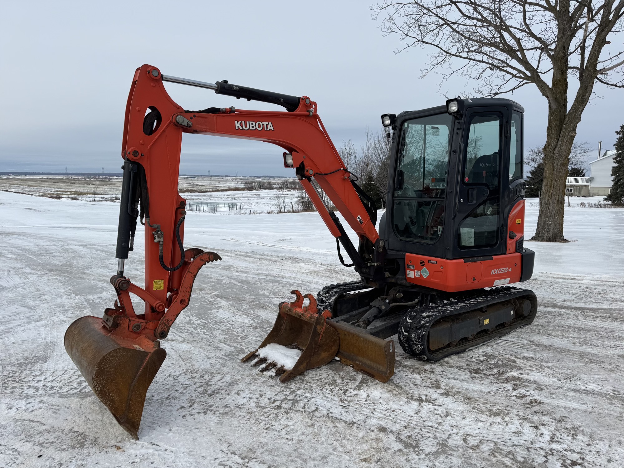 Kubota KX033-4_3938.jpg