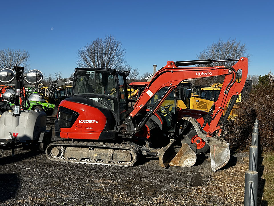 2021-Kubota-KX057-5.jpg