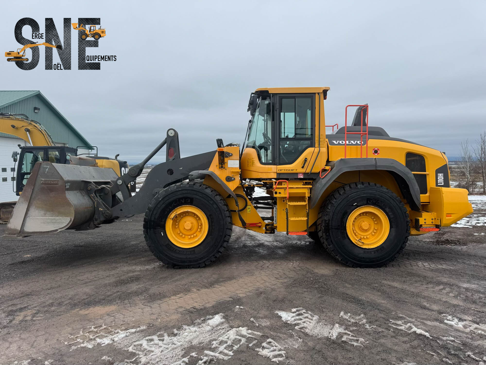 Volvo L110H_9386.jpg