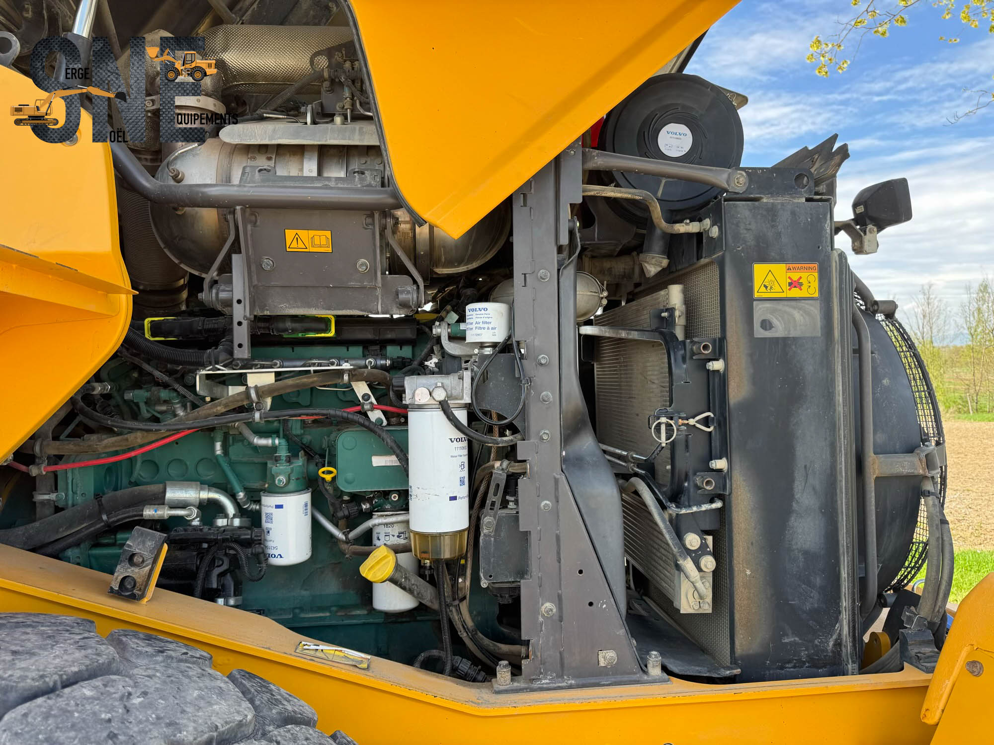 Vovlo L70H _6192.jpg