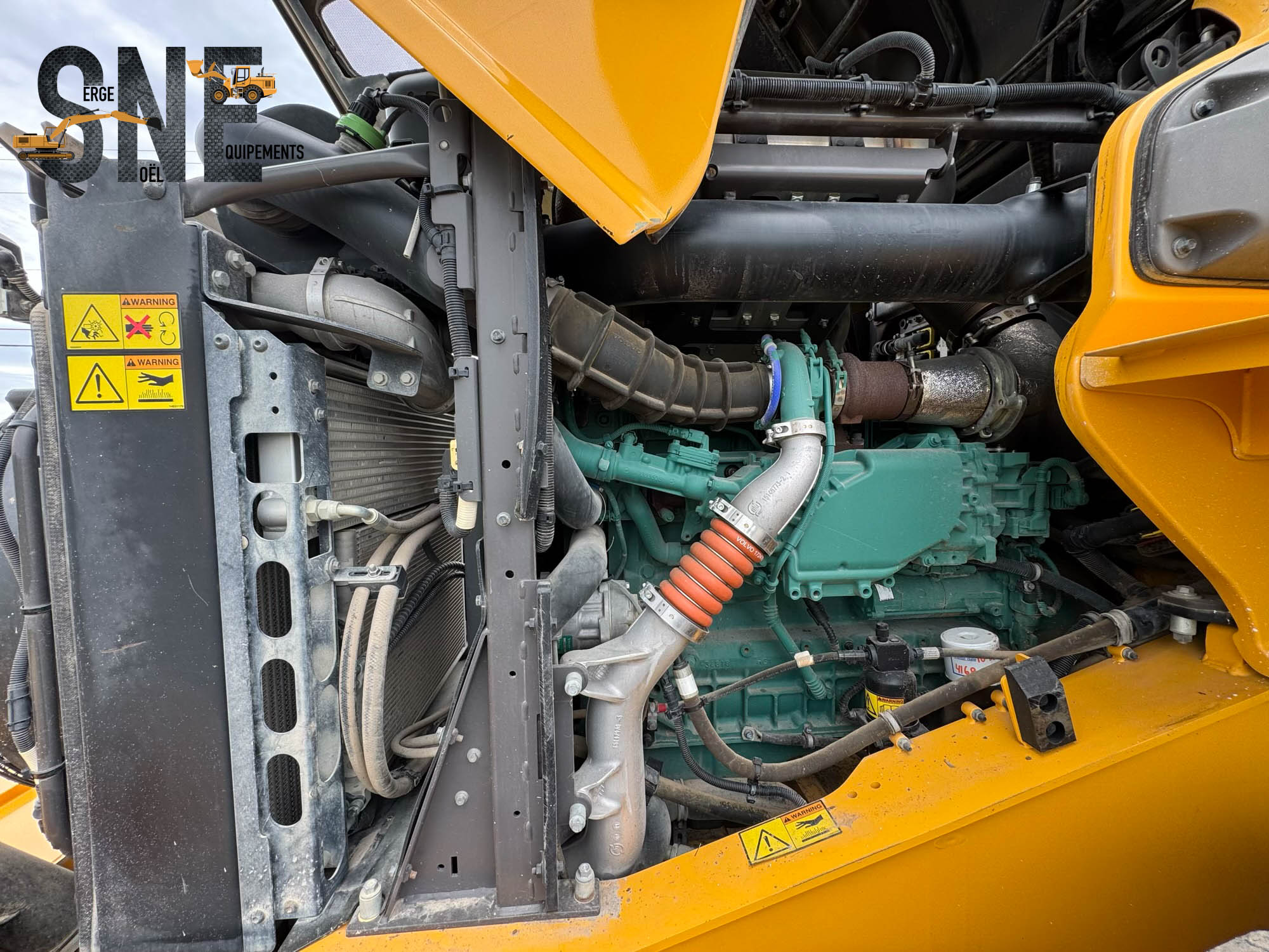 Volvo L70H _7945.jpg