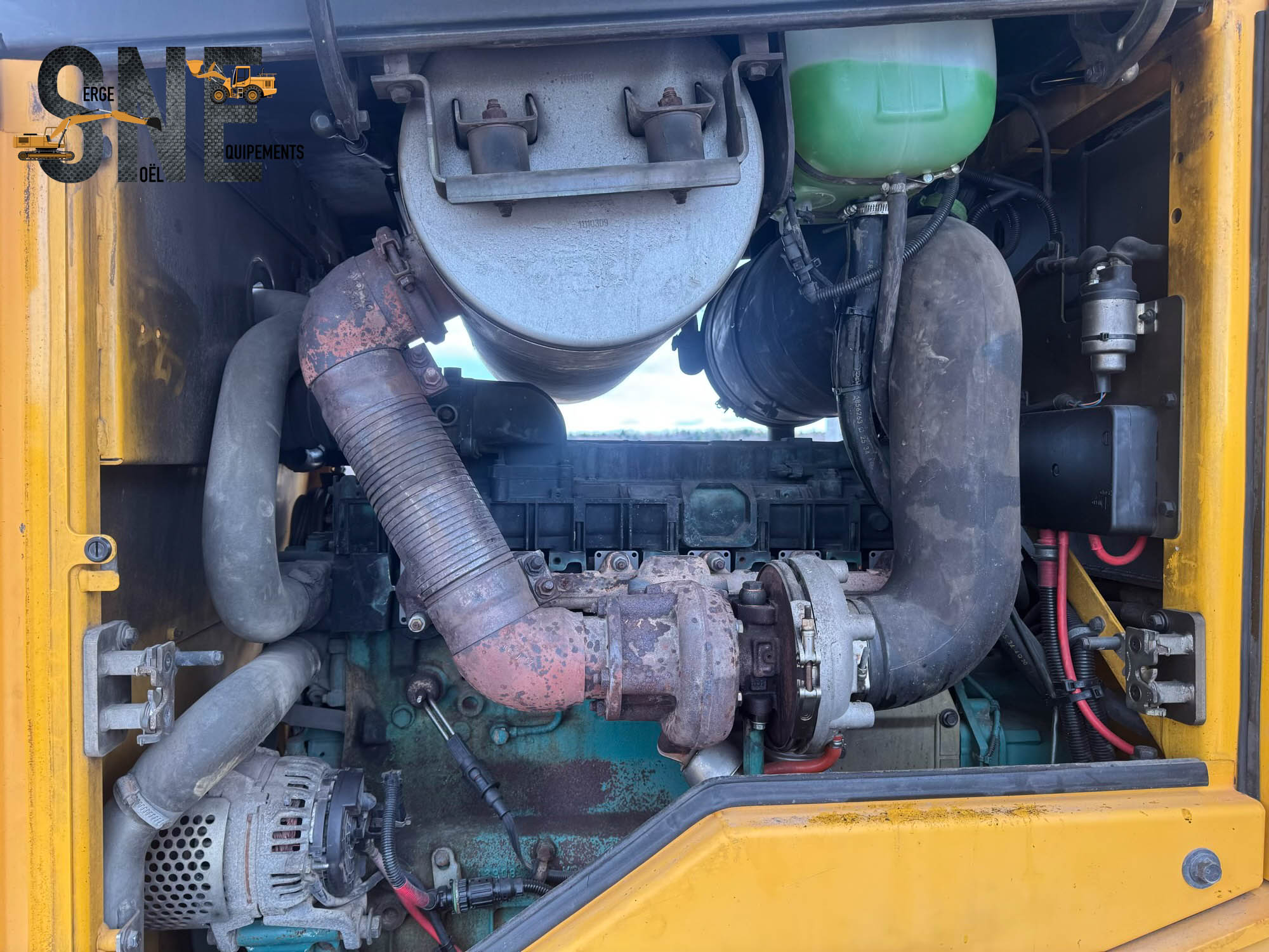 Volvo L70F #8780_8984.jpg