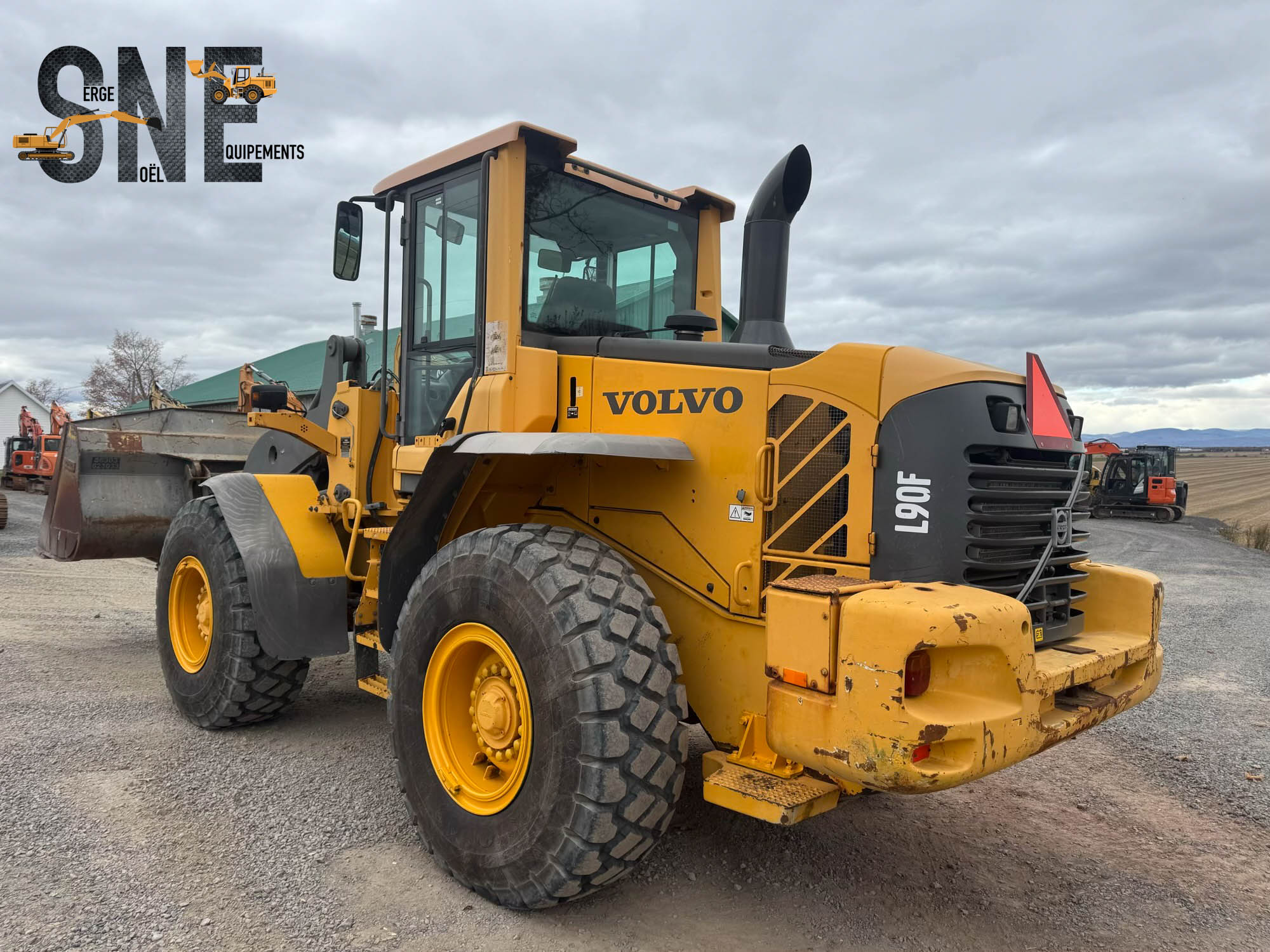 Volvo L70F #8780_8981.jpg