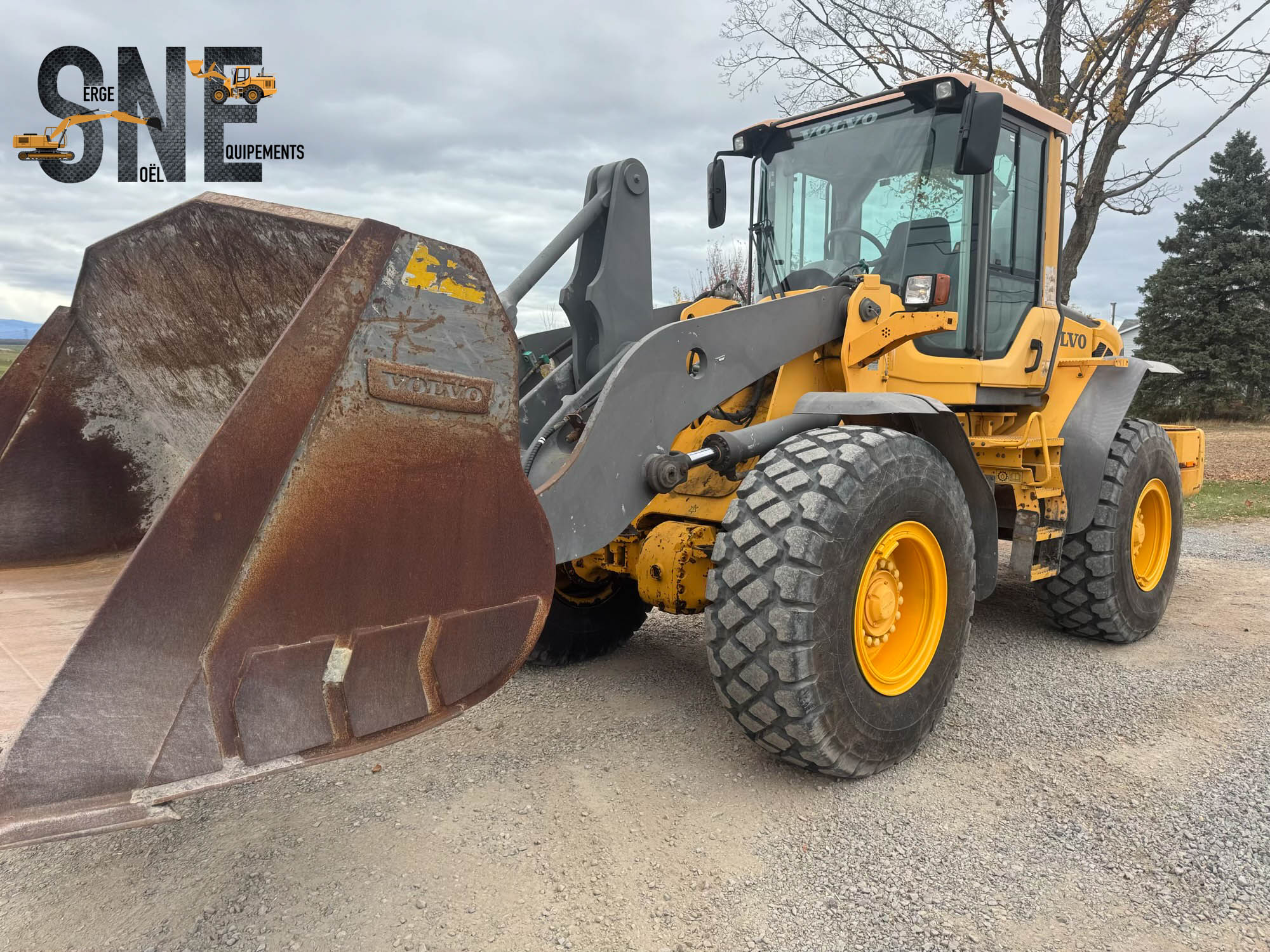 Volvo L70F #8780_8973.jpg