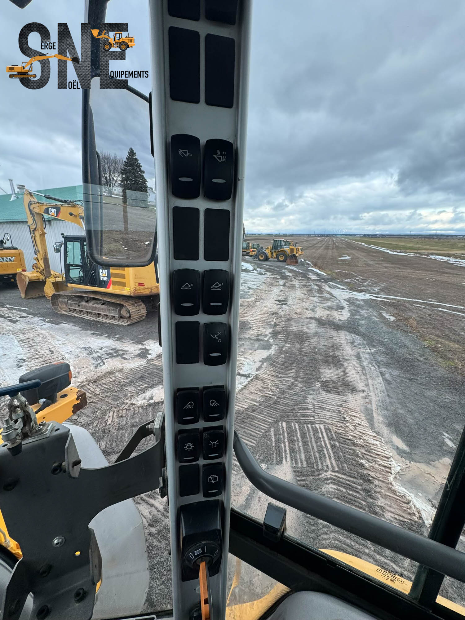 Volvo L90F _9618.jpg