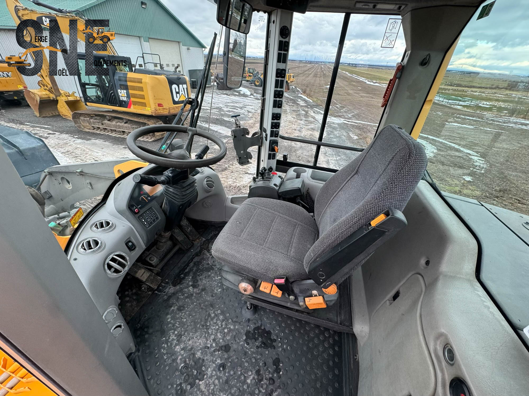 Volvo L90F _9616.jpg