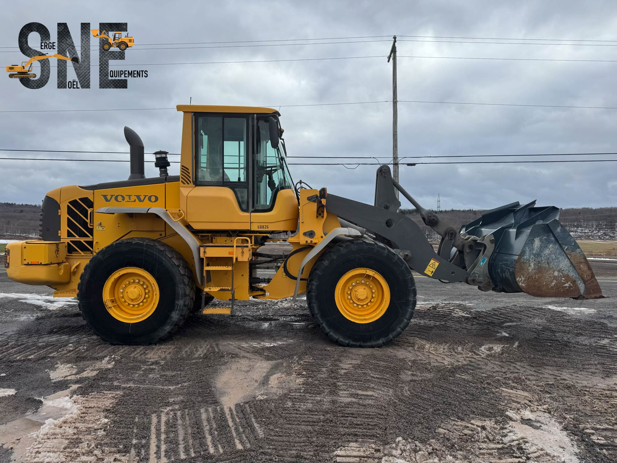 Volvo L90F _9604.jpg