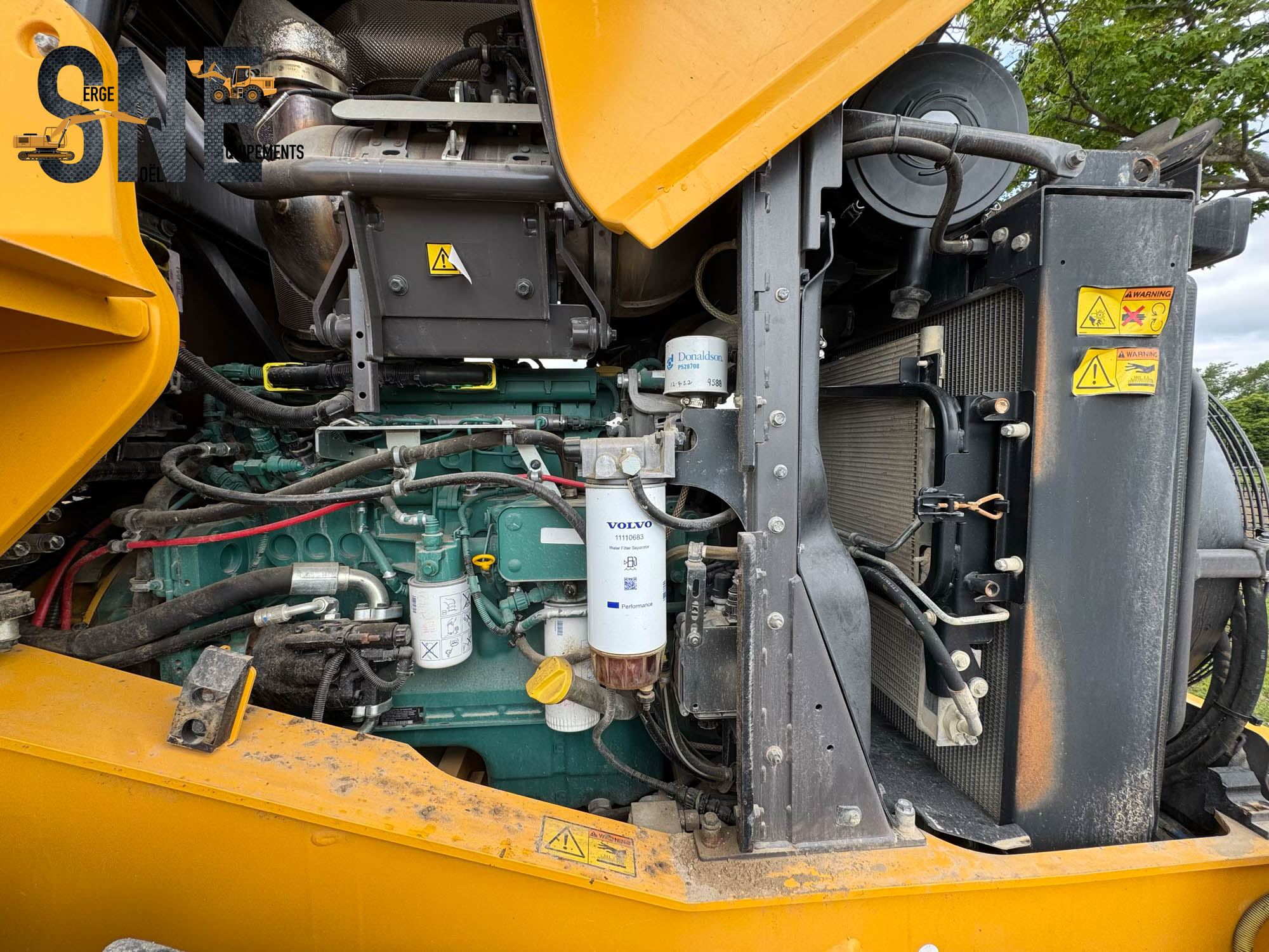 Volvo L90H_6555.jpg