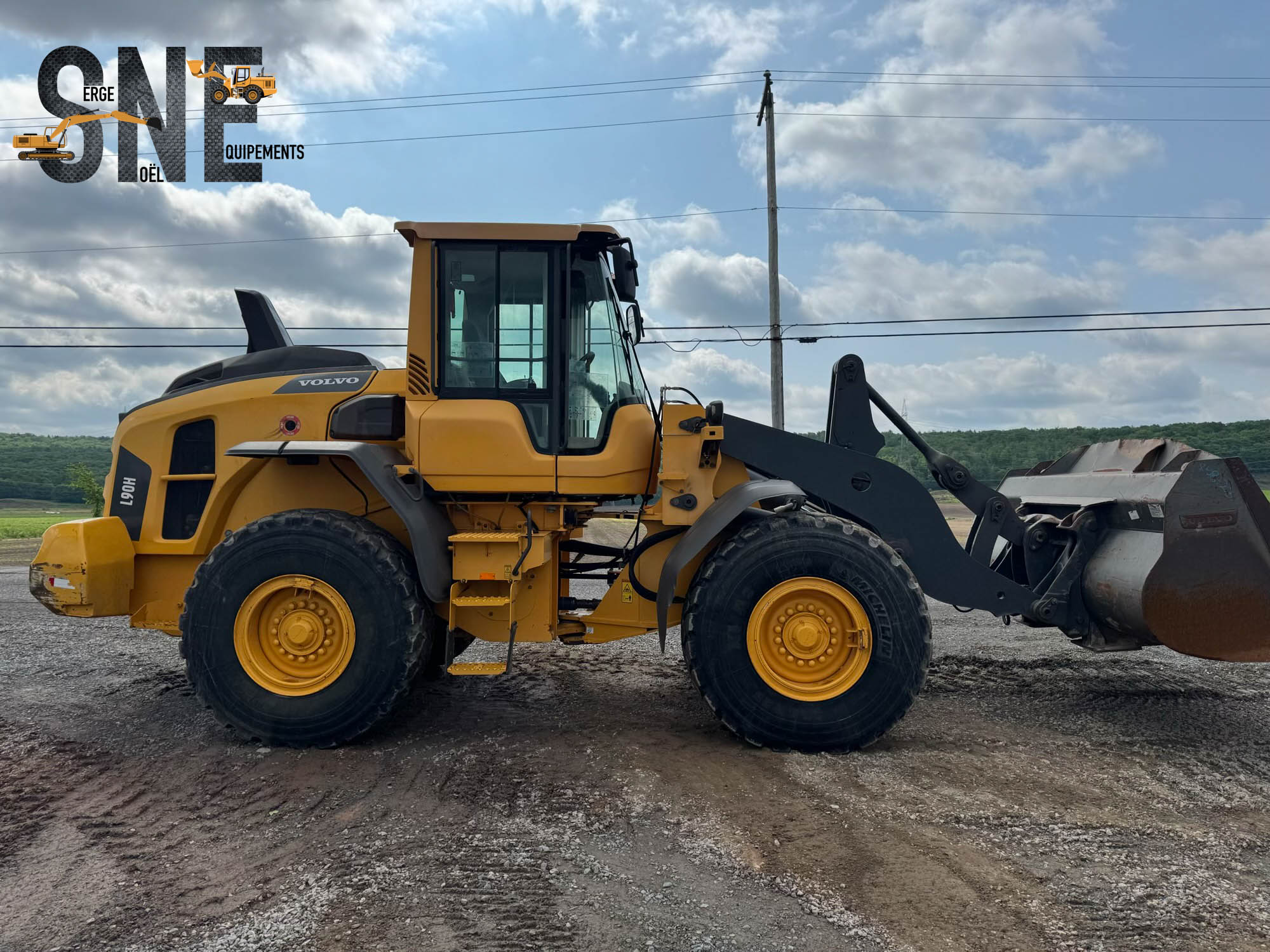 Volvo L90H_6548.jpg
