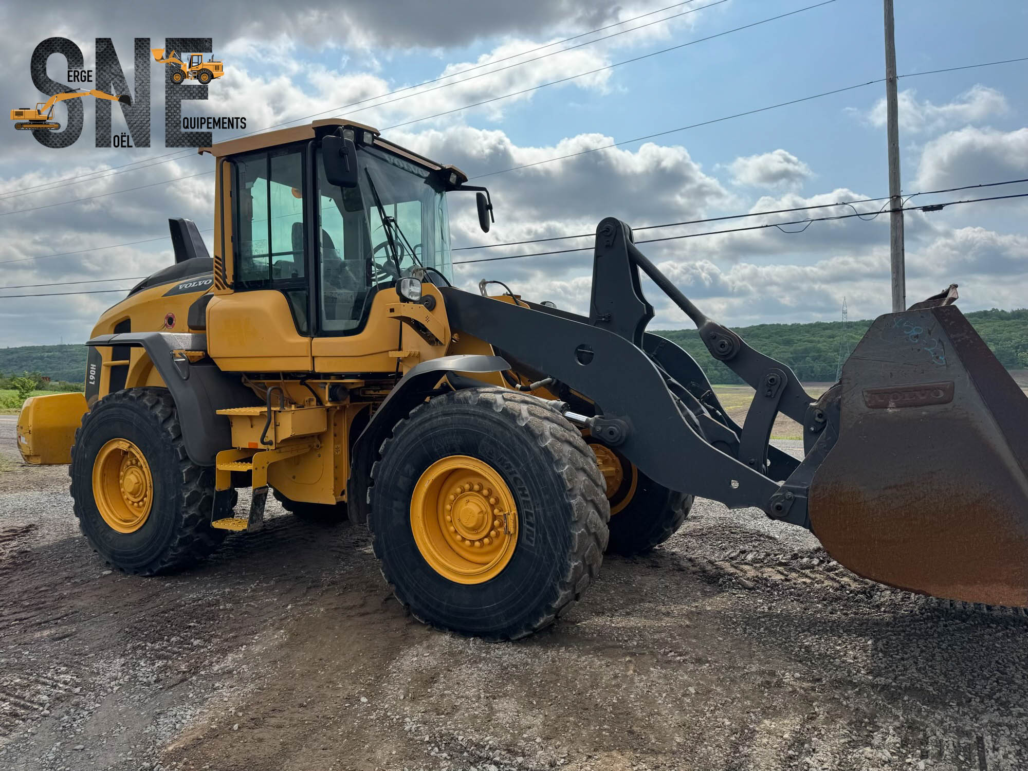 Volvo L90H_6547.jpg