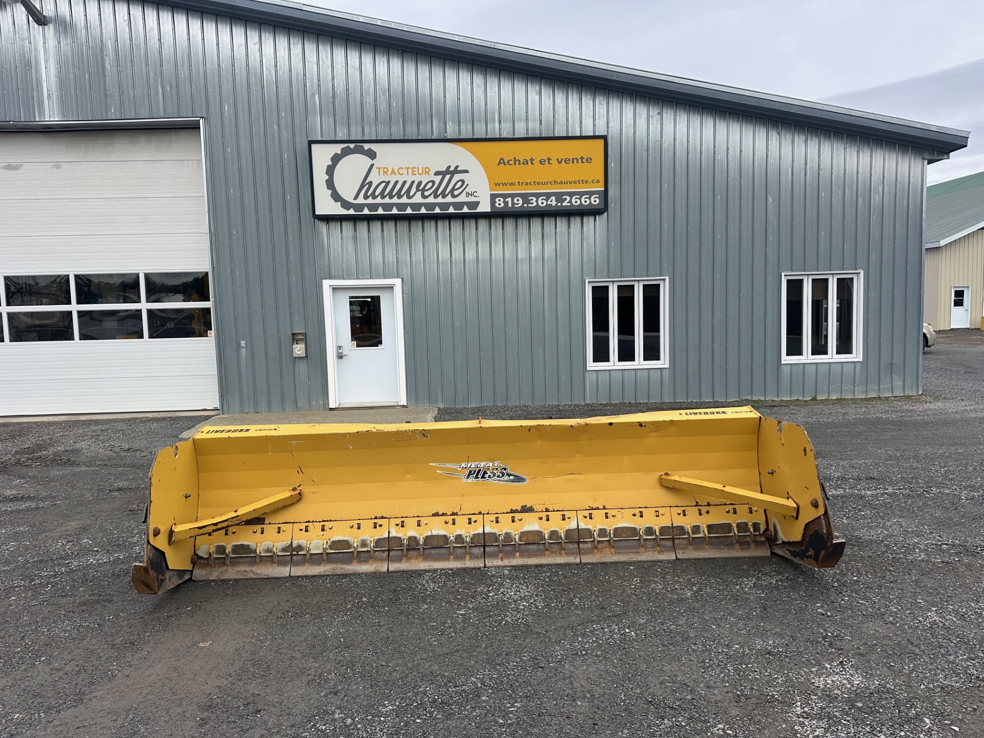 Metalpless LBX12 (1).jpg