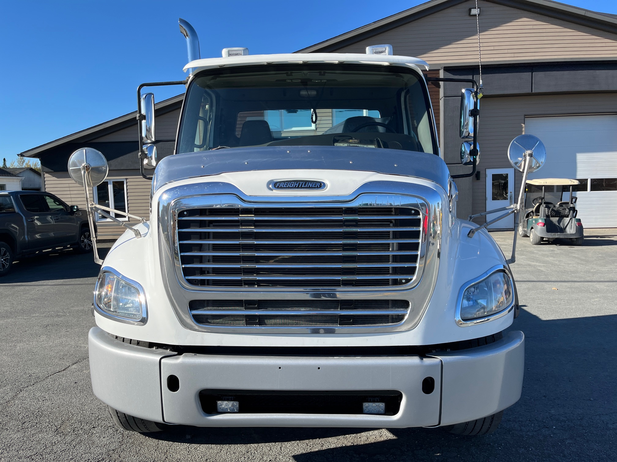 2012 - Freightliner M2 112 - Cab and Chassis  02.jpeg