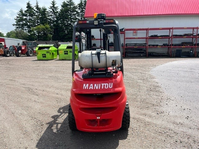 Manitou Mi30G #CE6481 Profil arriere back side.jpg