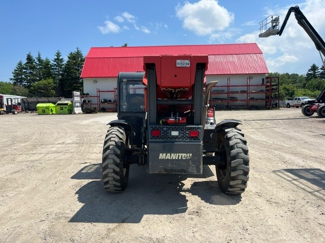 Manitou MTA-8044 #CT8505 Profil arriere back side.jpg