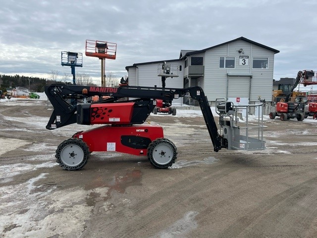 Manitou ManGo33 #NA4862 profil droite right side.jpg