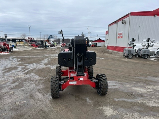 Manitou ManGo33 #NA4862 profil arriere back side.jpg