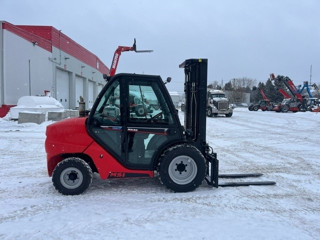 Manitou MSI30D 2021 #CE0630 profile droite right side.jpg