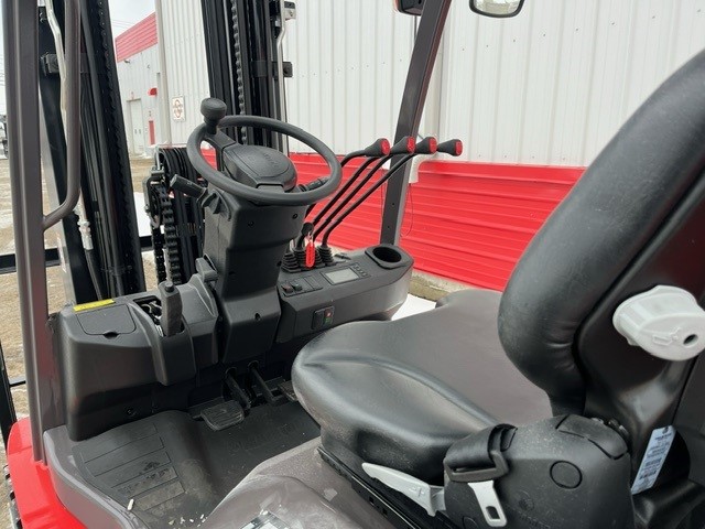 Manitou MI35G 2024 #CE6487 profil interieur interior.jpg