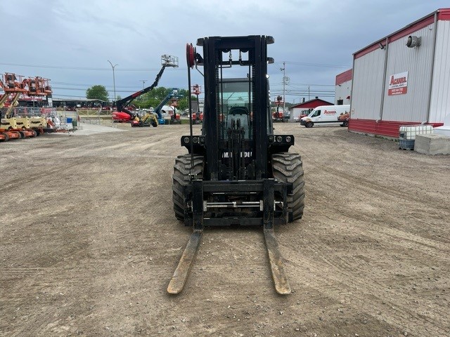 Manitou M50-4 #CE4065 profile avant front side.jpg