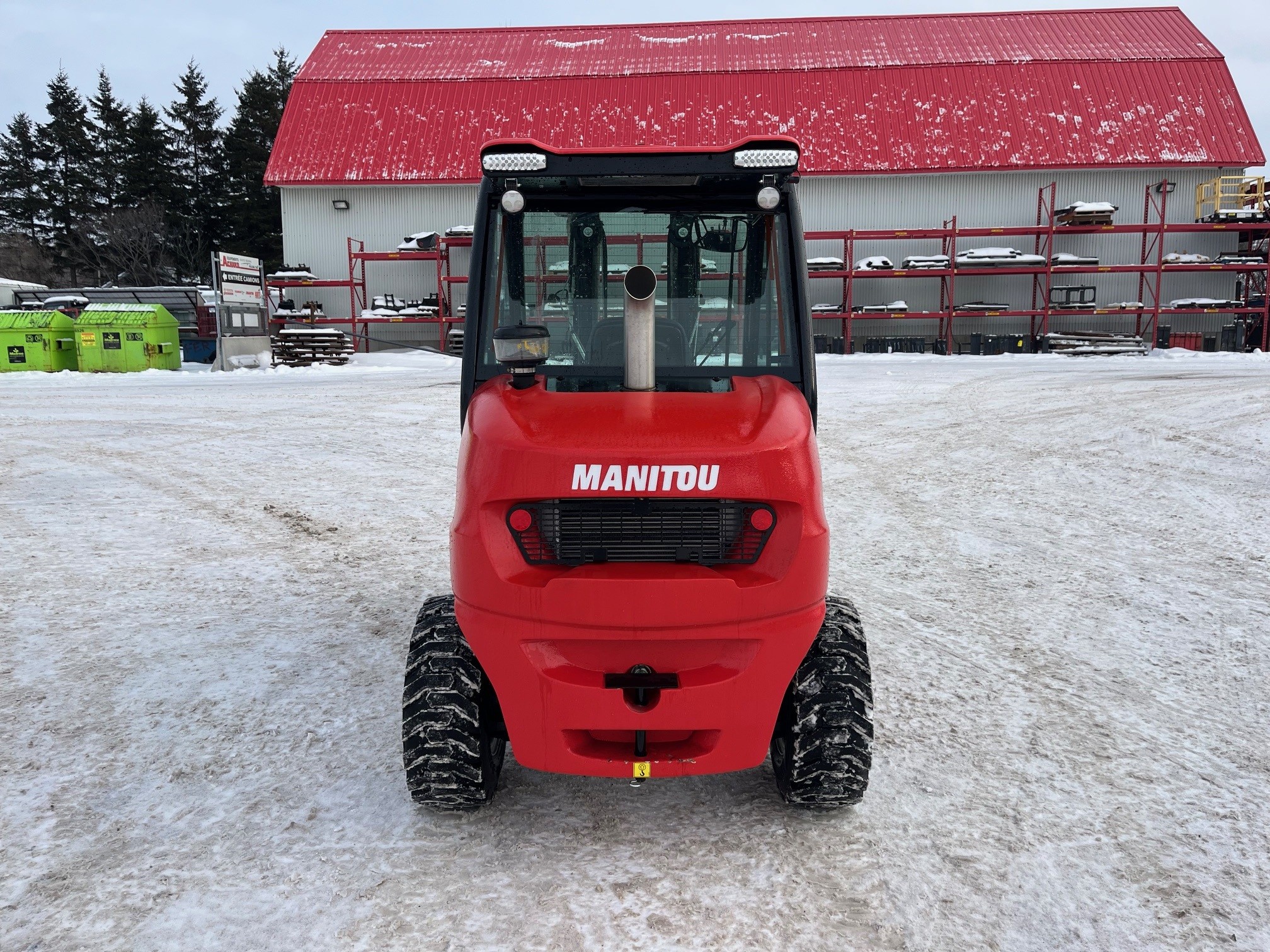 Manitou MC30-4 2024 #CE1341 profil arriere back side.jpg