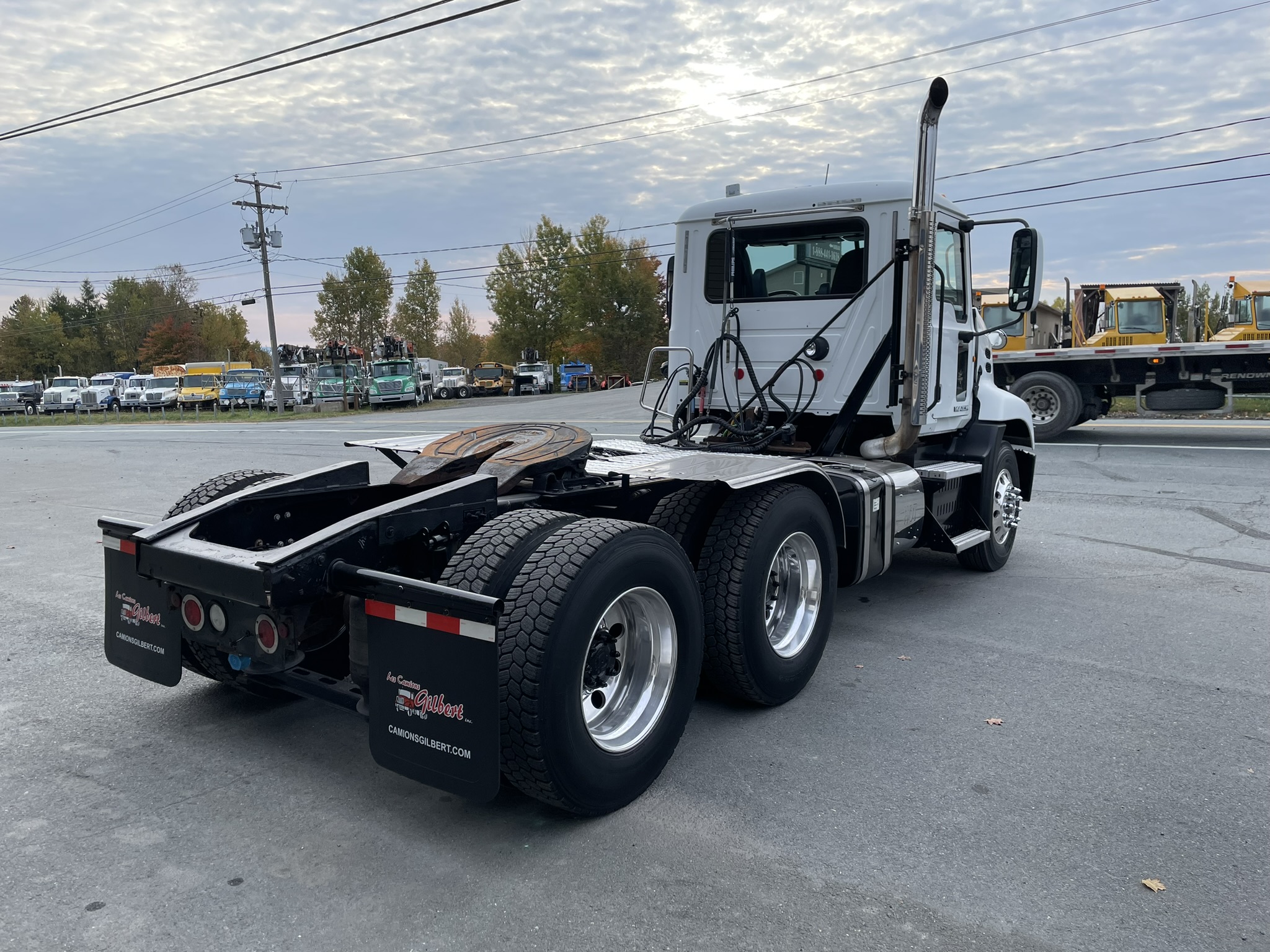 2012 - Mack CXU613 - Camion Tracteur 05.JPEG