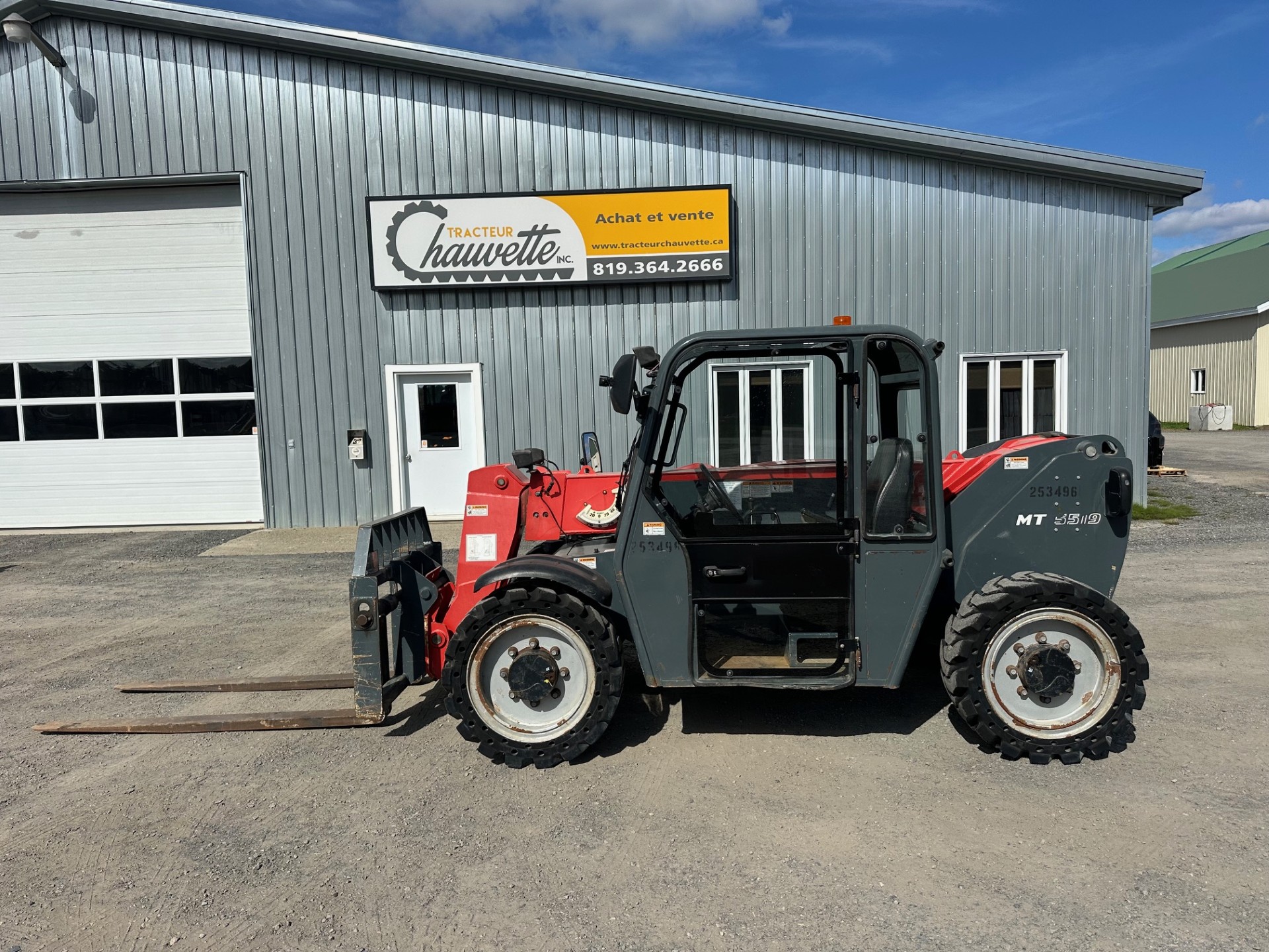 Manitou MT5519 (1).jpg