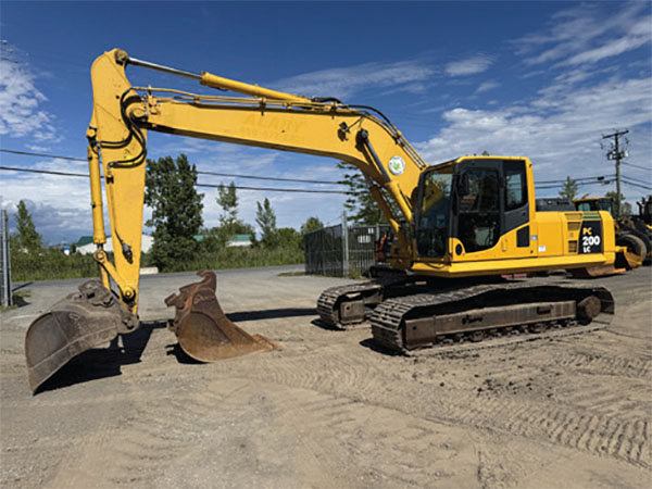 Komatsu-PC200LC-8-2018.jpg