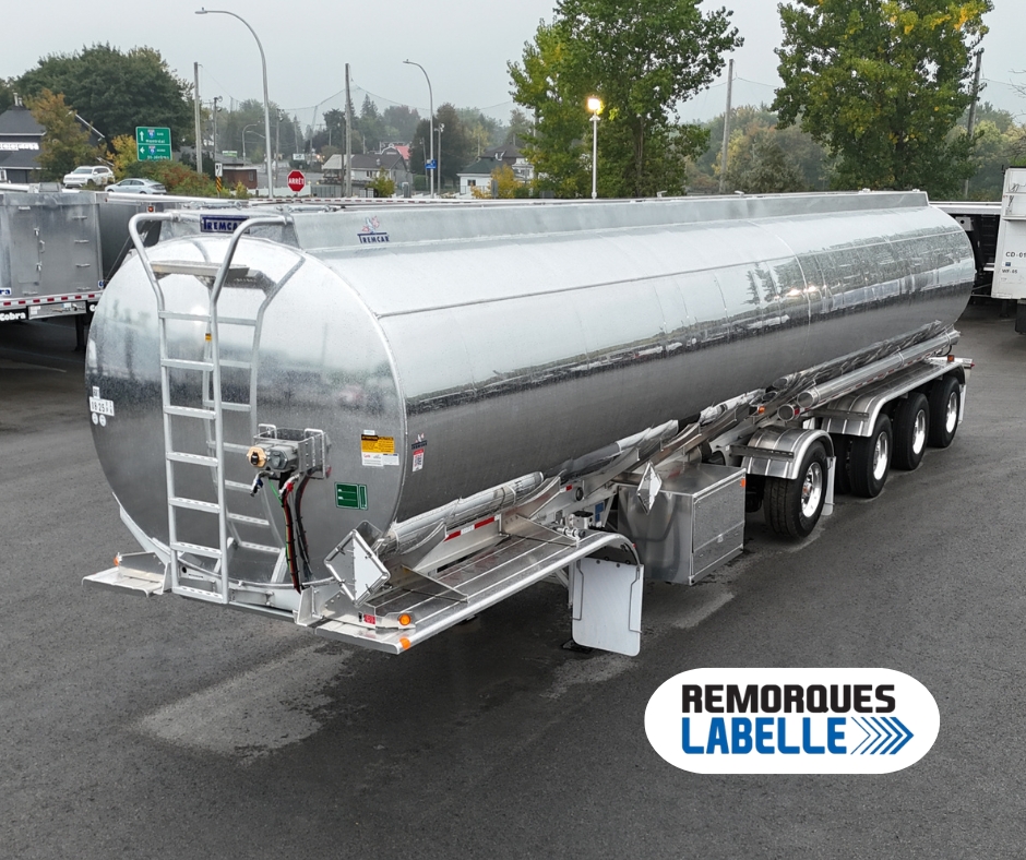 petrole_tremcar_remorque-a-citerne_1369868d5a1d64749e.jpg