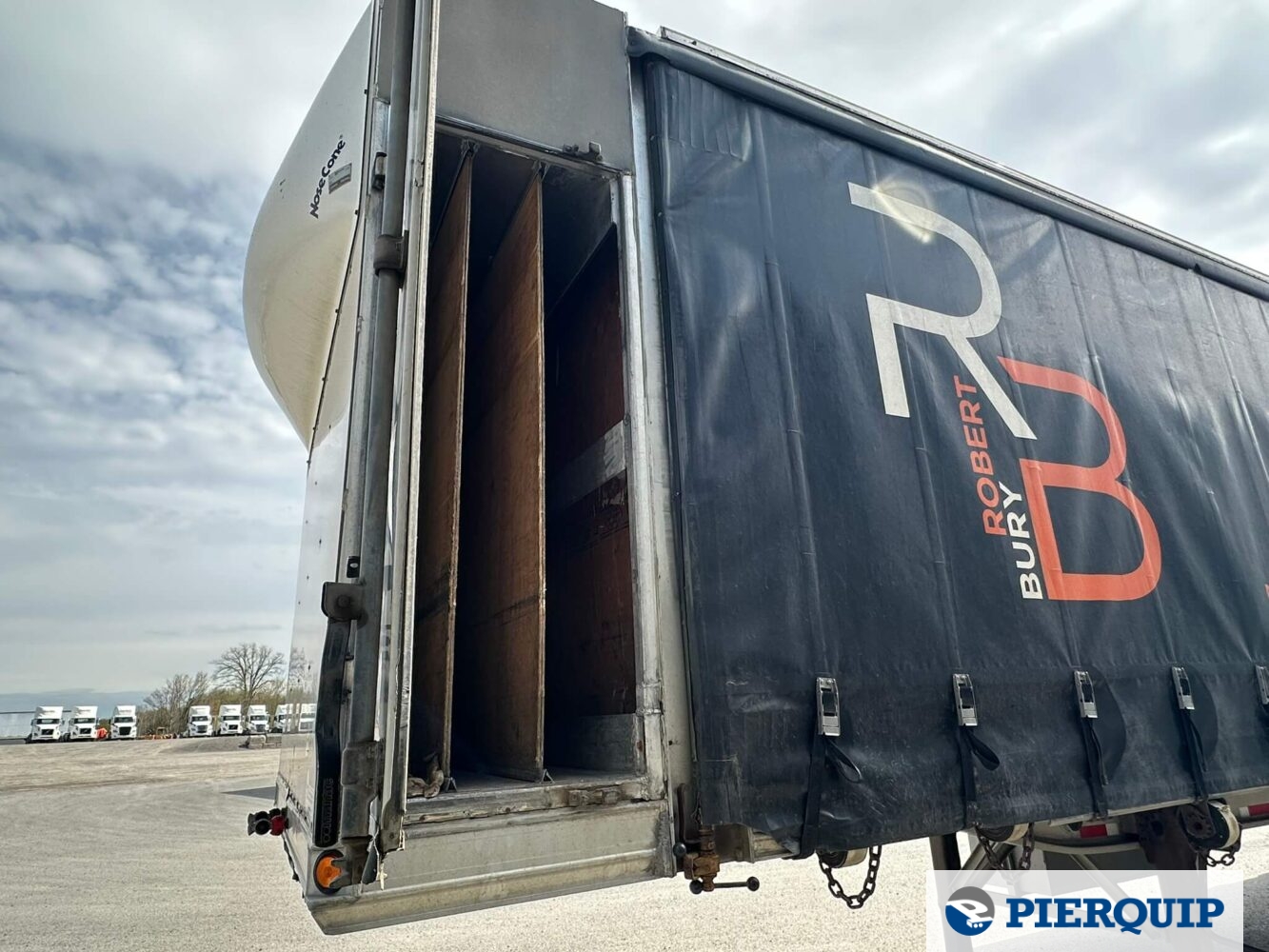 Pierquip_Alutrec_2011_Tridem_Flatbed-2.jpeg