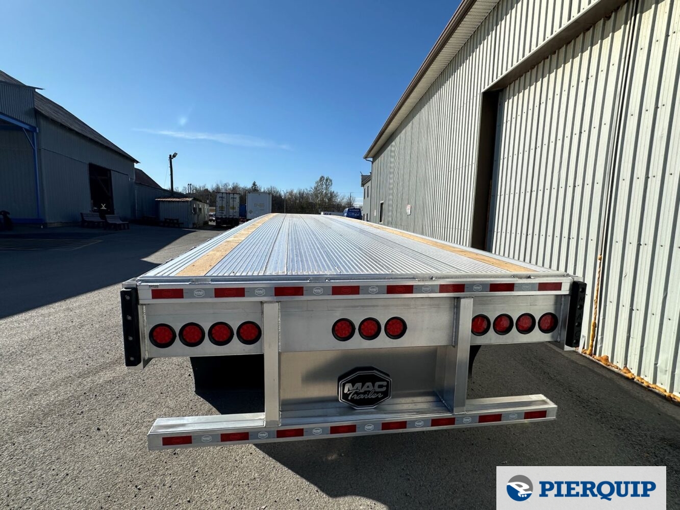 Pierquip-Flatbed-MacTrailer-4axles-2025-009.jpg