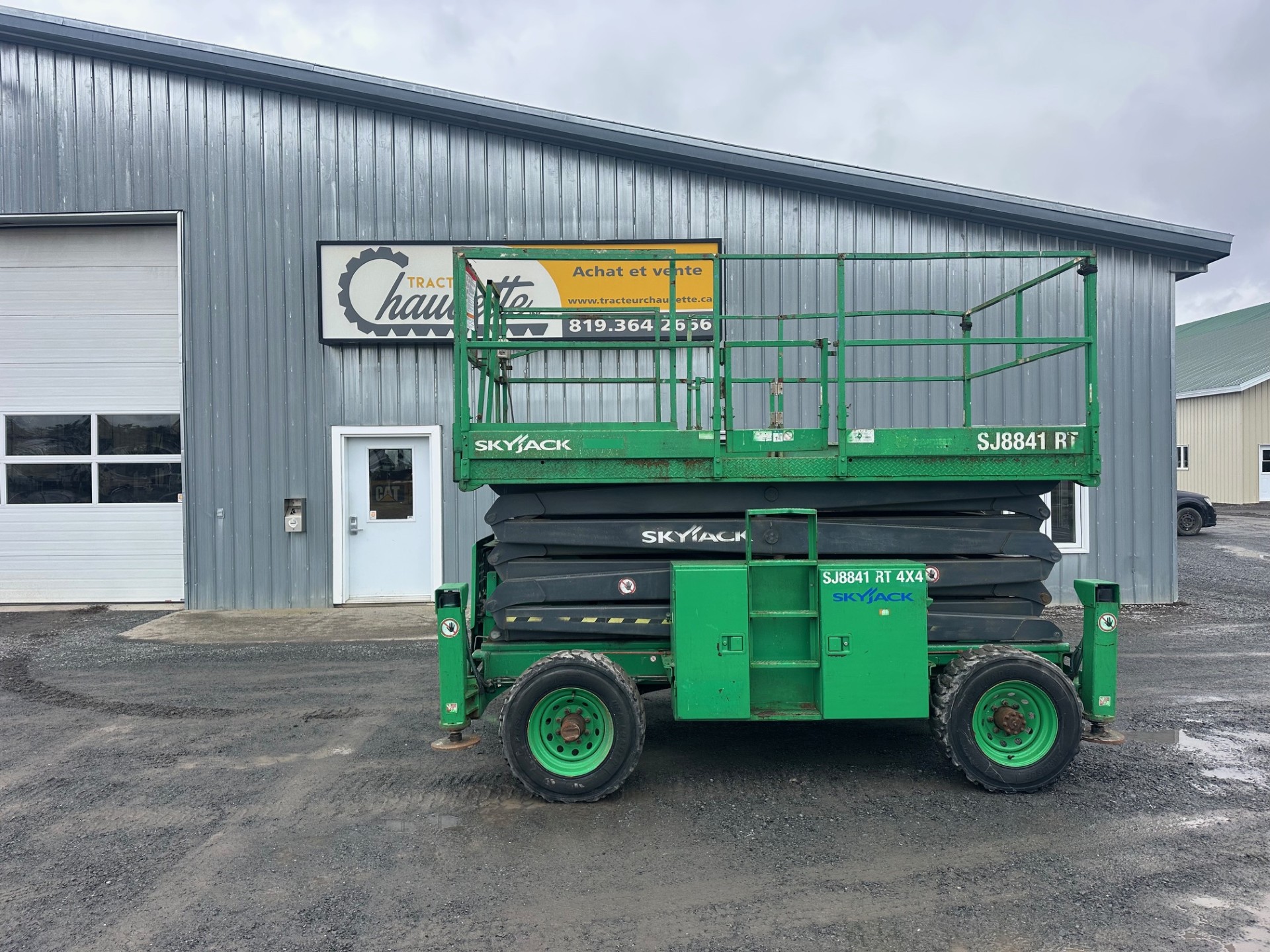 Skyjack SJ8841 Vert (1).jpg