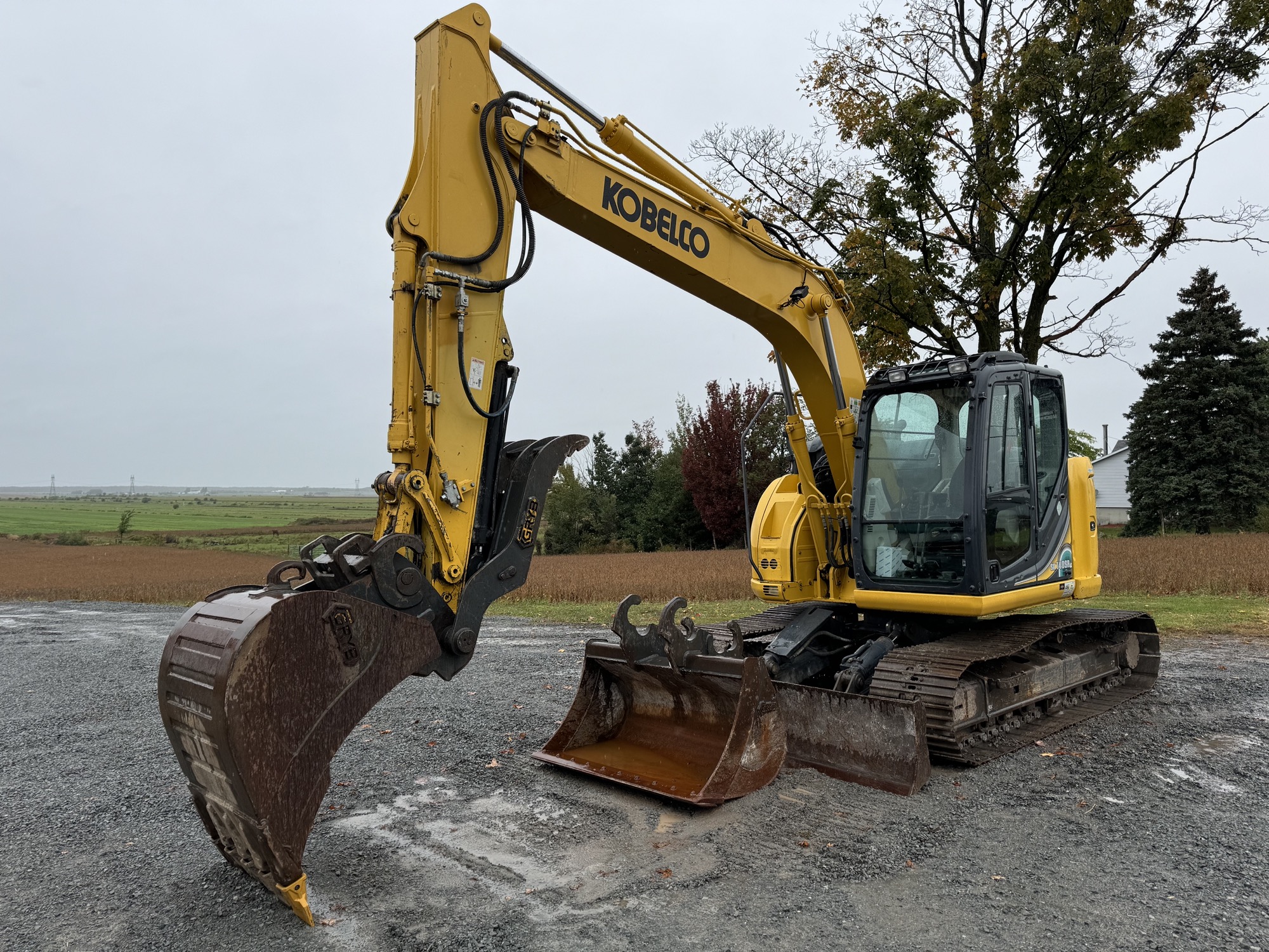 Kobelco SK140SRLC-5_2651.jpg