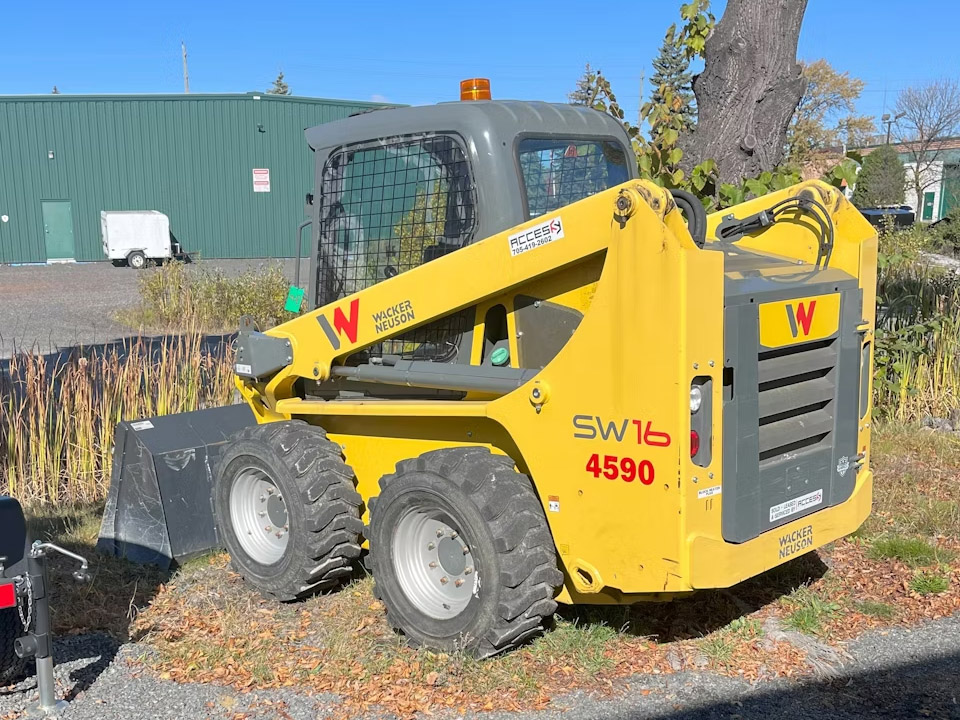 AI-4590.jpg