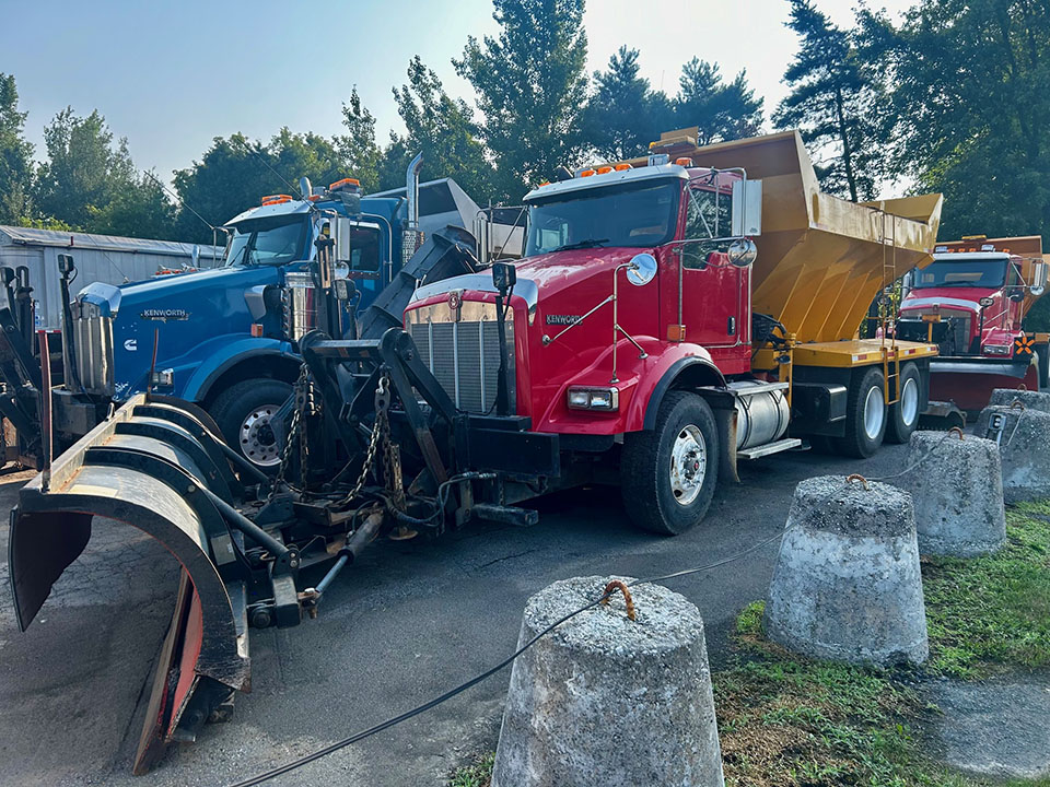 2010-Kenworth-T800.jpg