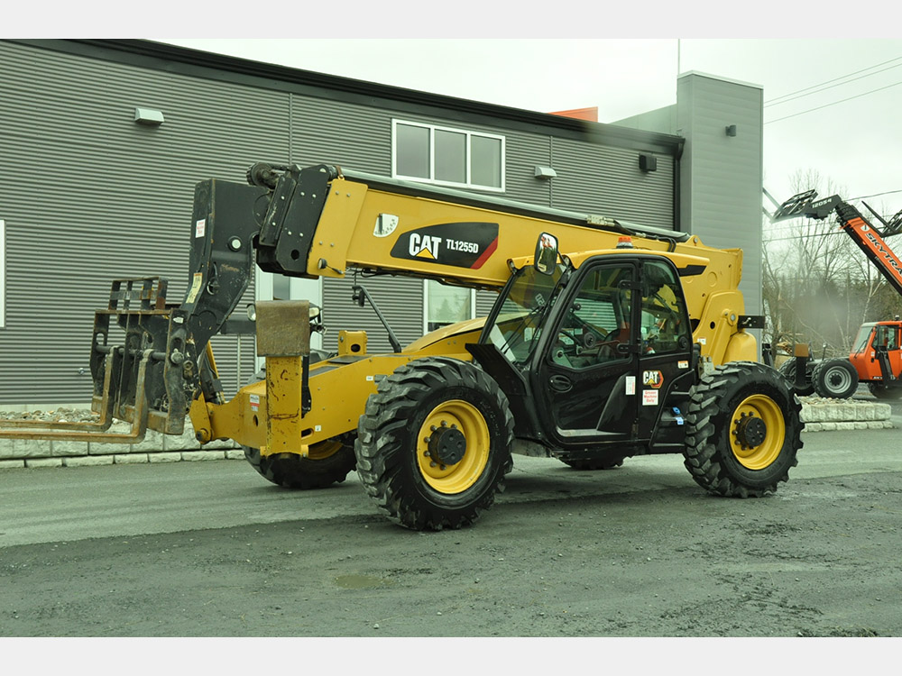 CAT TL1255C 2019.JPG