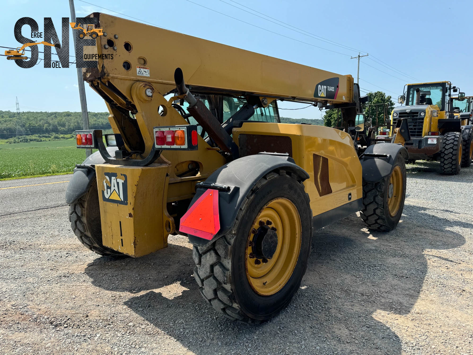 Caterpillar TL642_1485.jpg