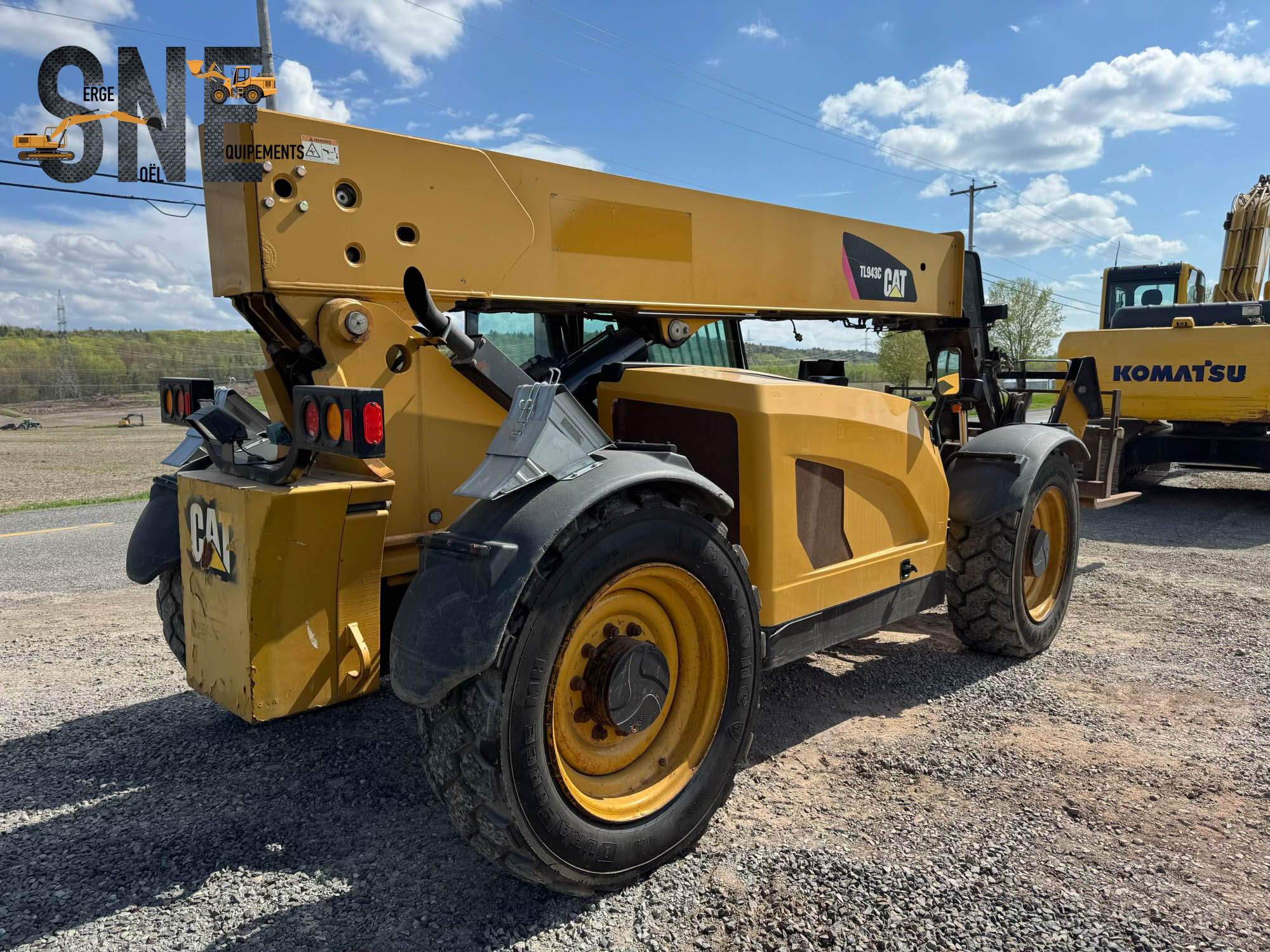 Caterpillar TL643C_6175.jpg