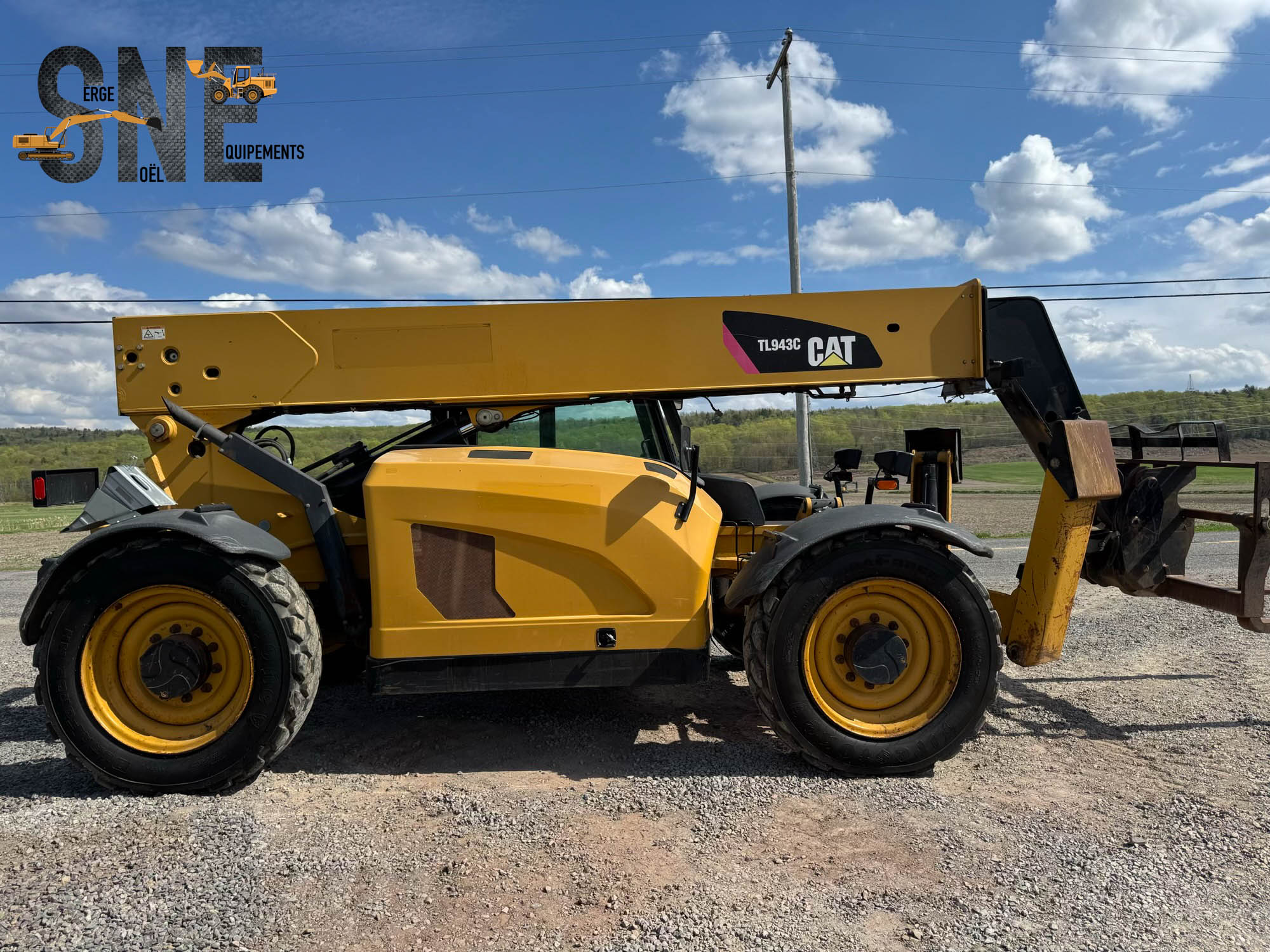 Caterpillar TL643C_6174.jpg