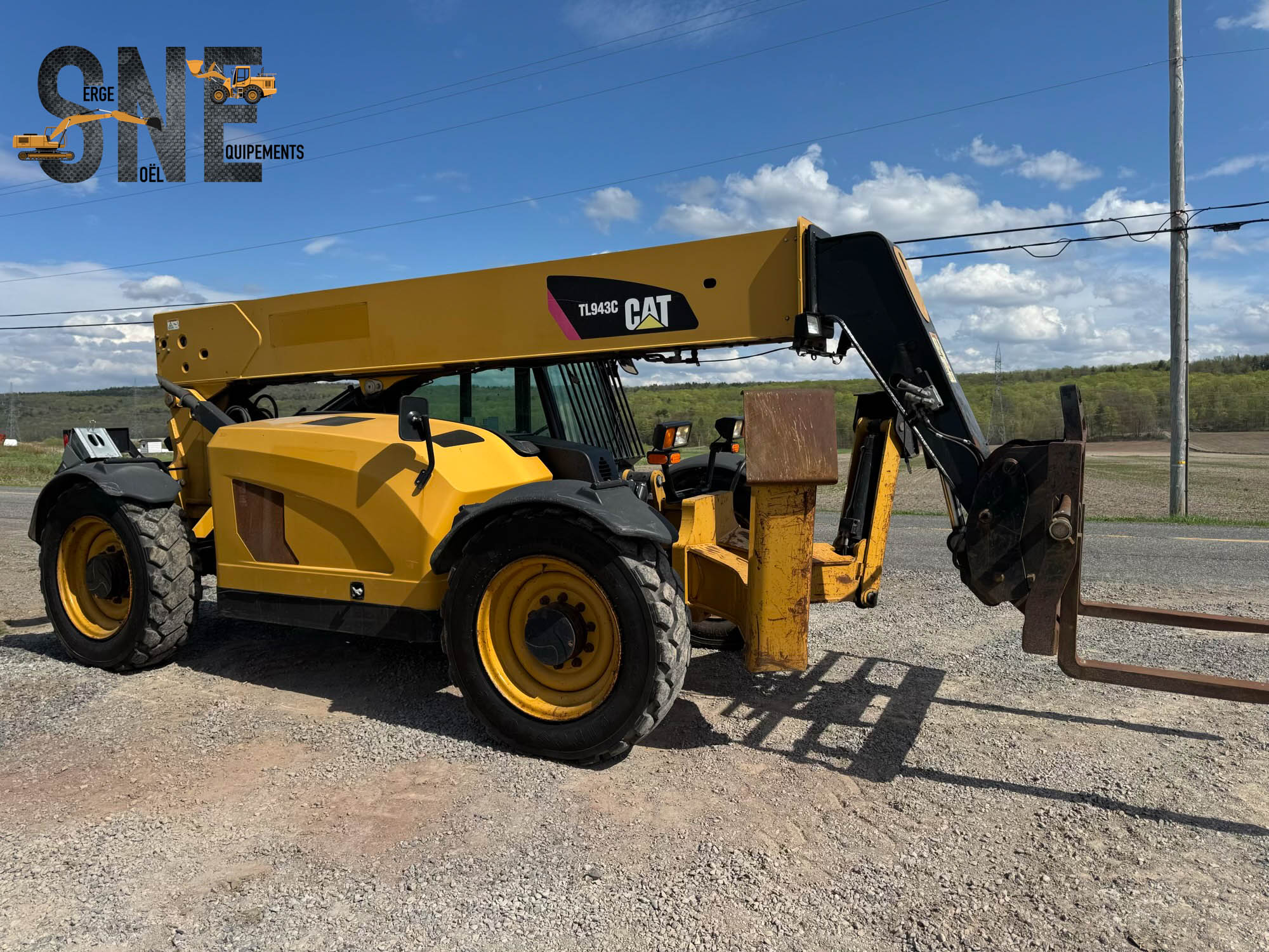 Caterpillar TL643C_6173.jpg