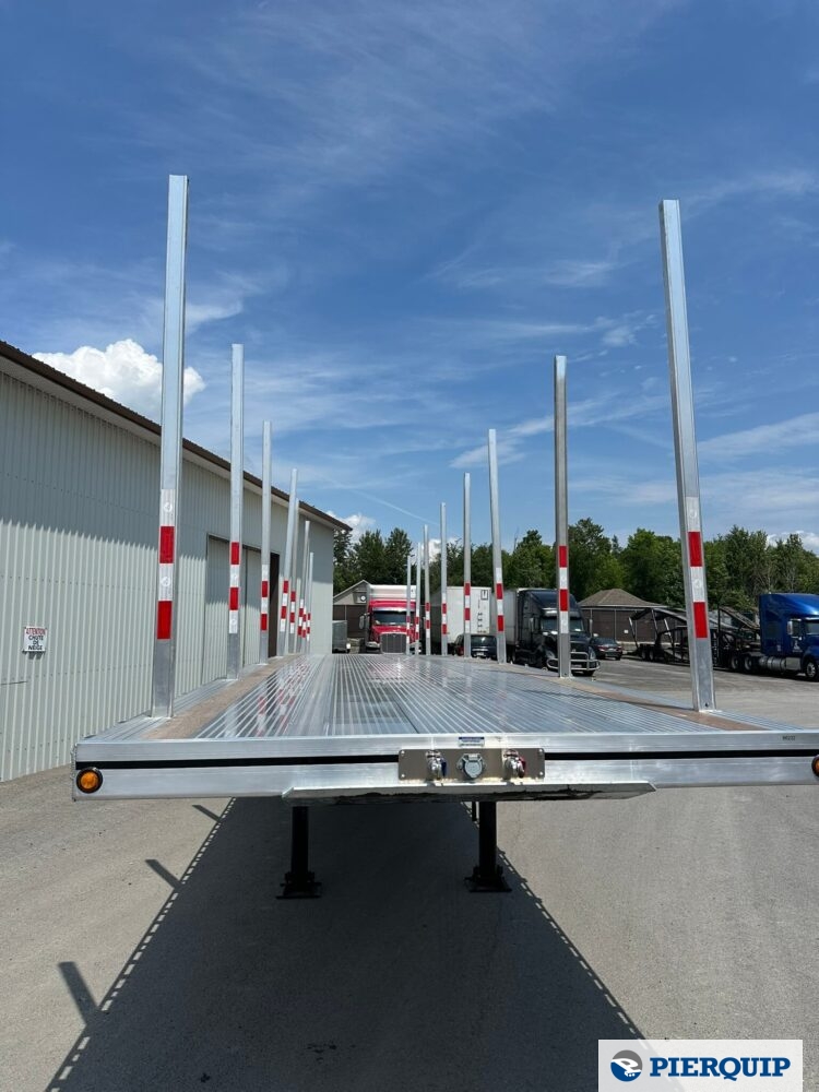 Pierquip_Mac-Trailer_Aluminum_Flatbed_Bunk_Pocket_Tridem-17.jpeg