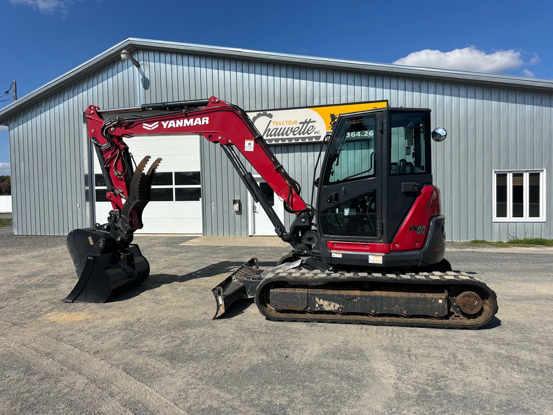 Yanmar Vio80 (1).jpg