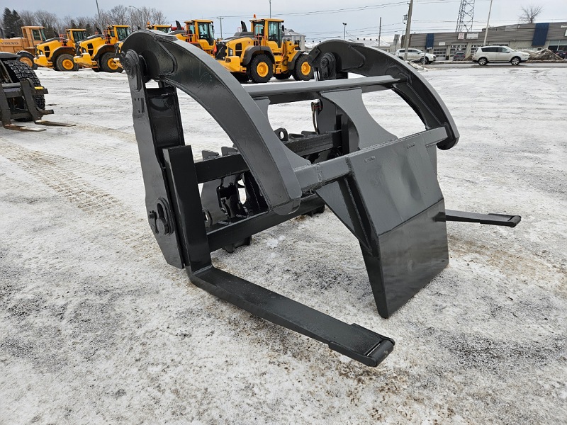 Roand Fourche Clam pour Volvo L180 L150.jpg