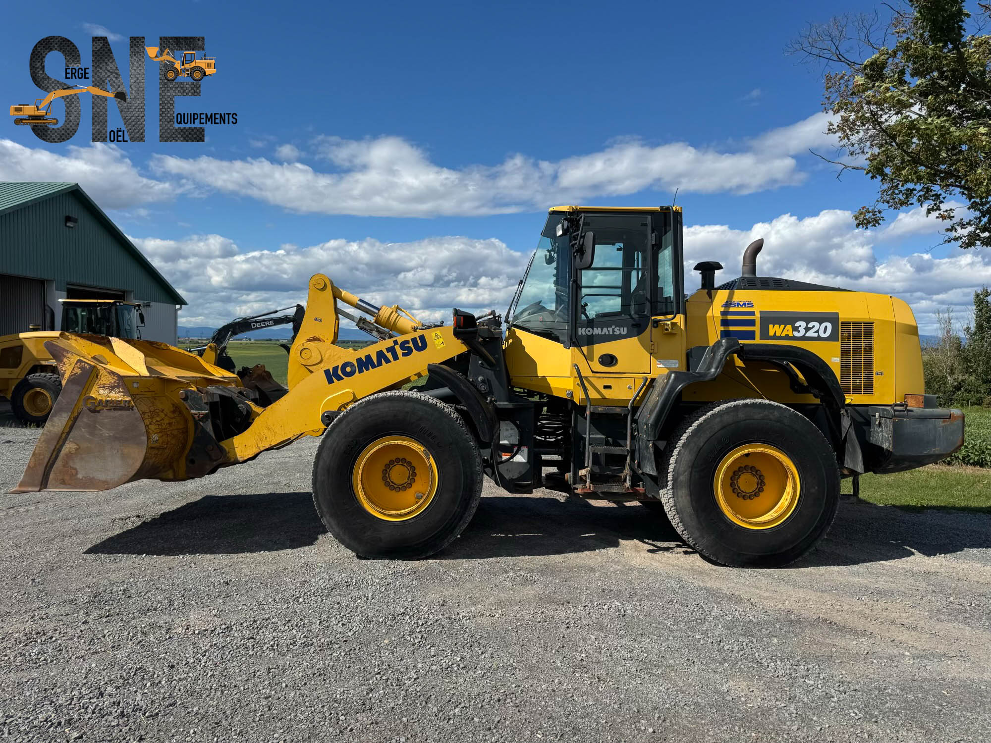 Komatsu WA320-8 #8281_8079.jpg
