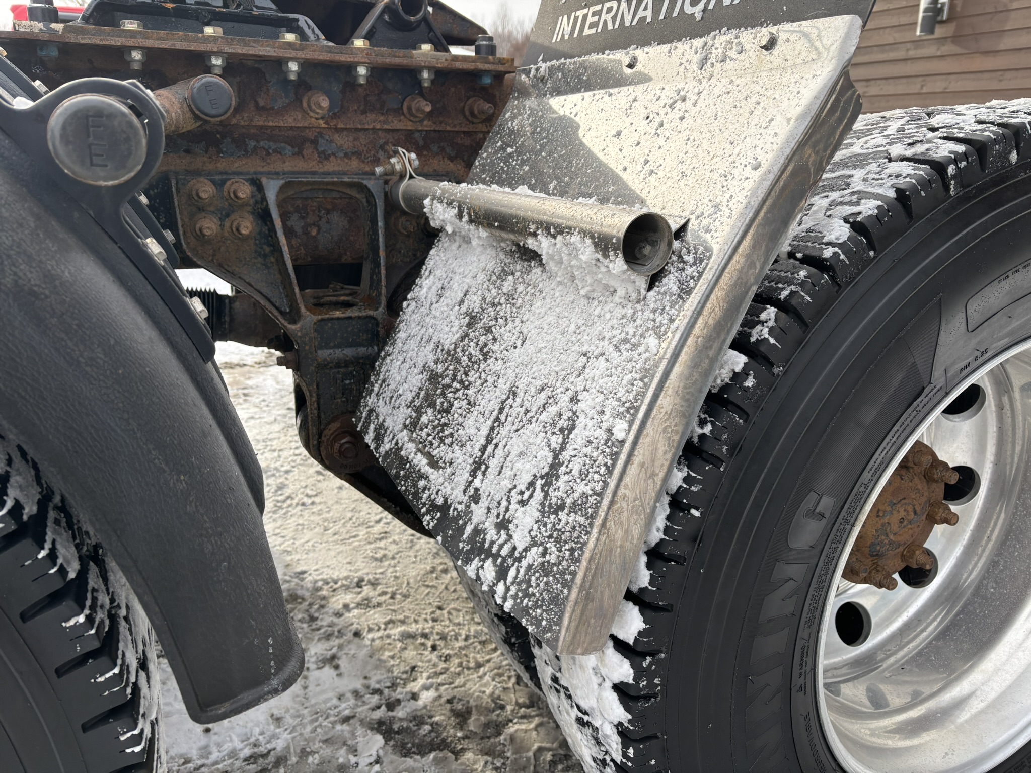 2022 - International HX520 - Camion Tracteur 09.JPEG