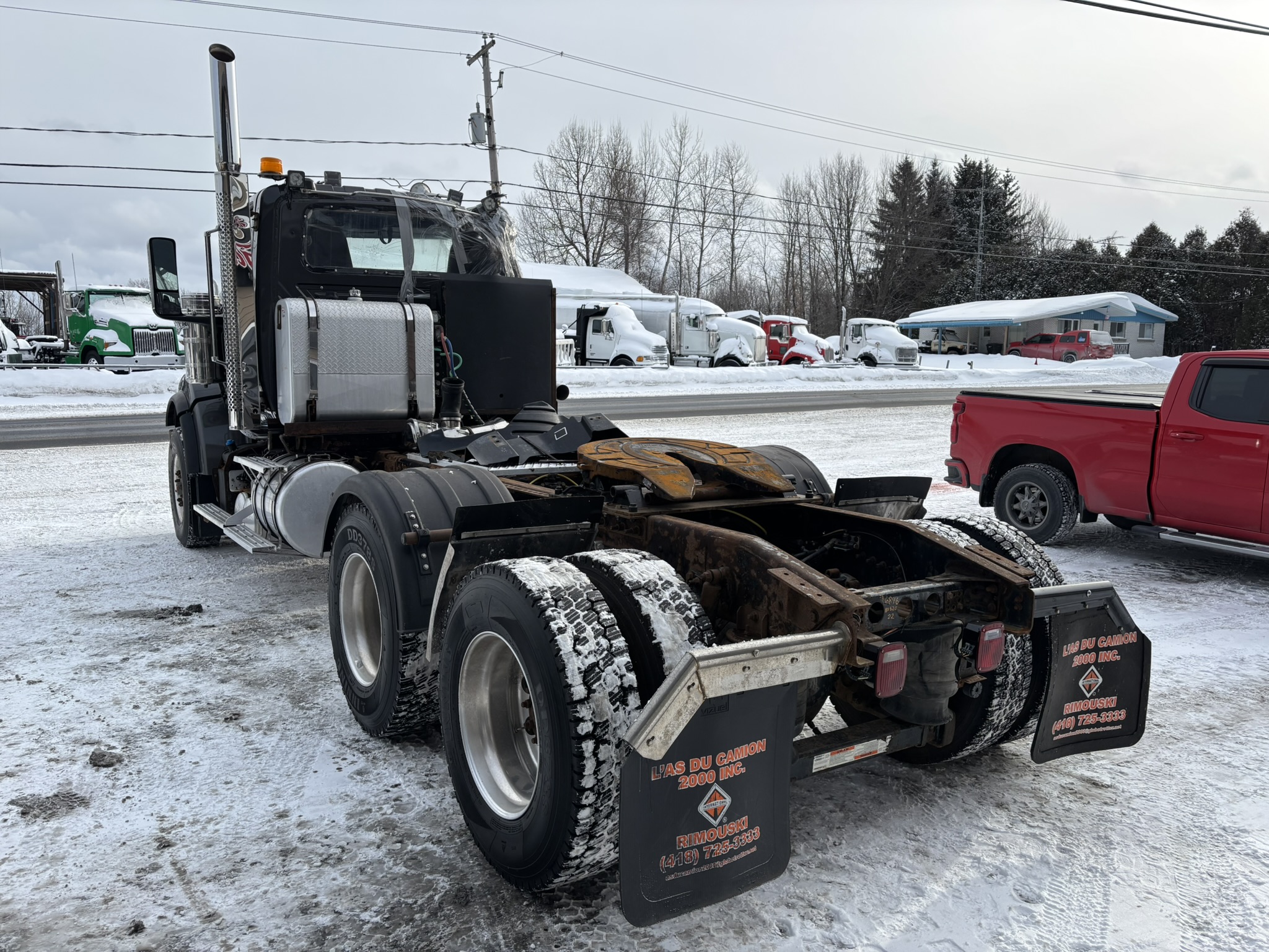 2022 - International HX520 - Camion Tracteur 07.JPEG