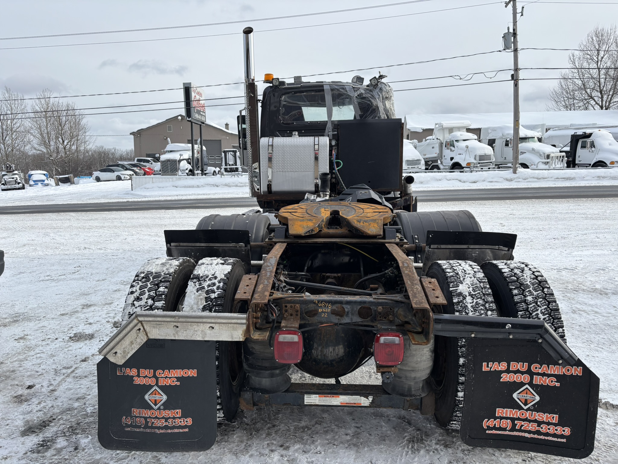 2022 - International HX520 - Camion Tracteur 06.JPEG