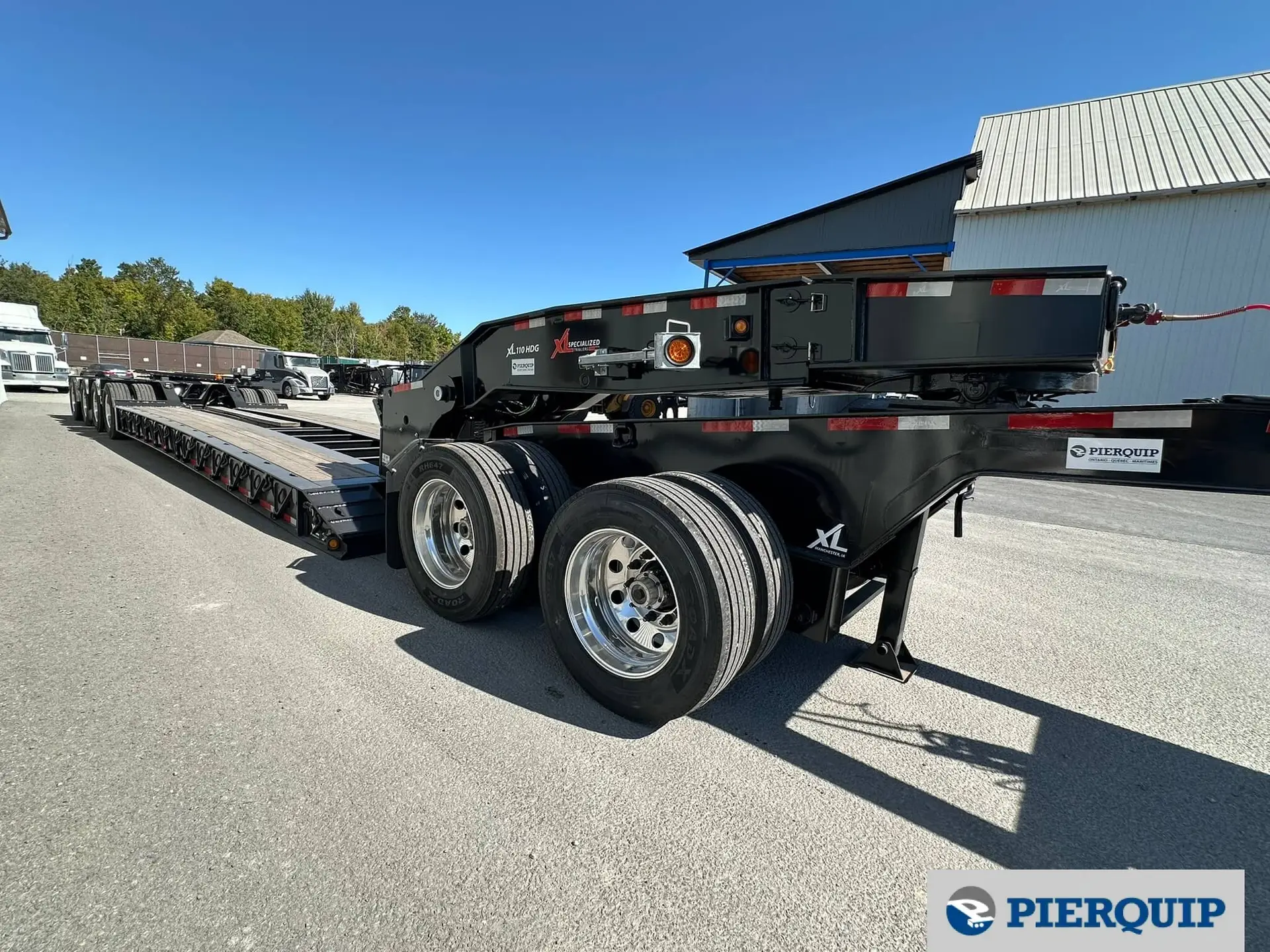 Pierquip_XL-Specialized_Lowboy_Float_55t_Hydraulic_Gooseneck_Tridem-8.webp