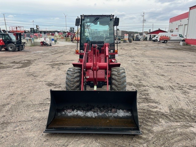 Yanmar V4-7 2024 #LO3550 Profil avant front side.jpg