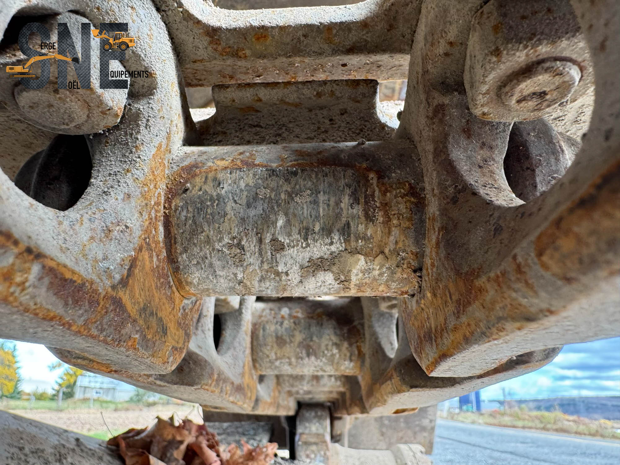 Hitachi ZX135_9110.jpg